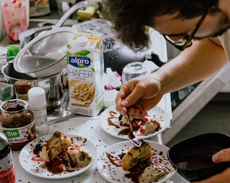 Man making desserts