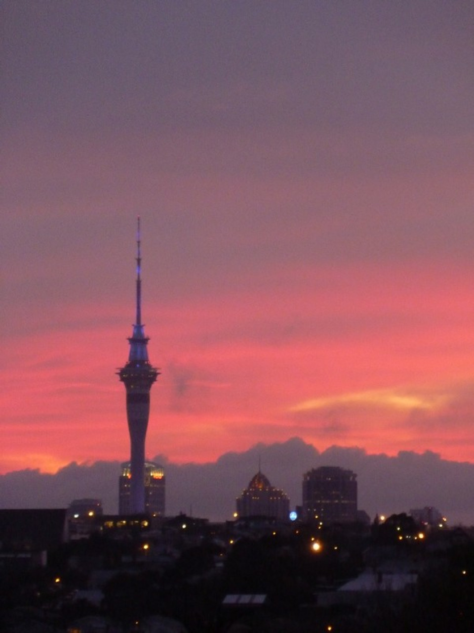 AKL sky line