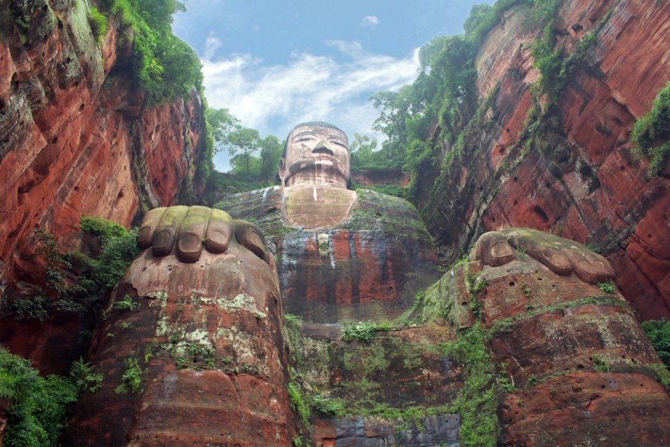 Leshan giant buddha