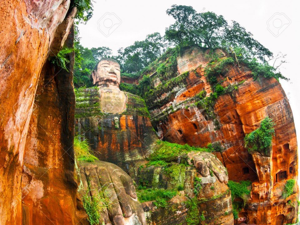 Leshan giant buddha