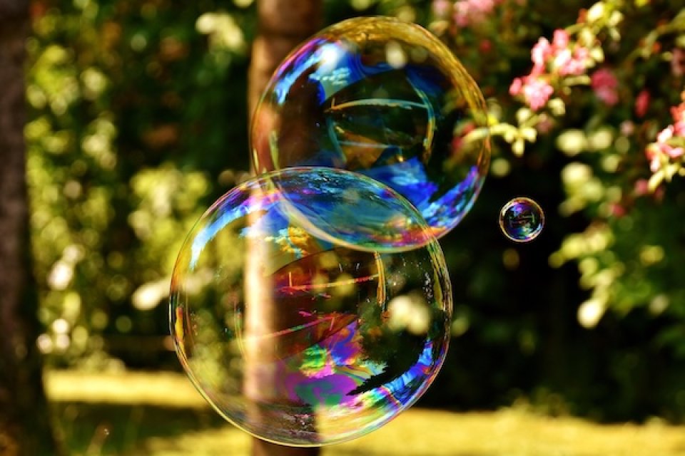 Bubbles (Pixabay)