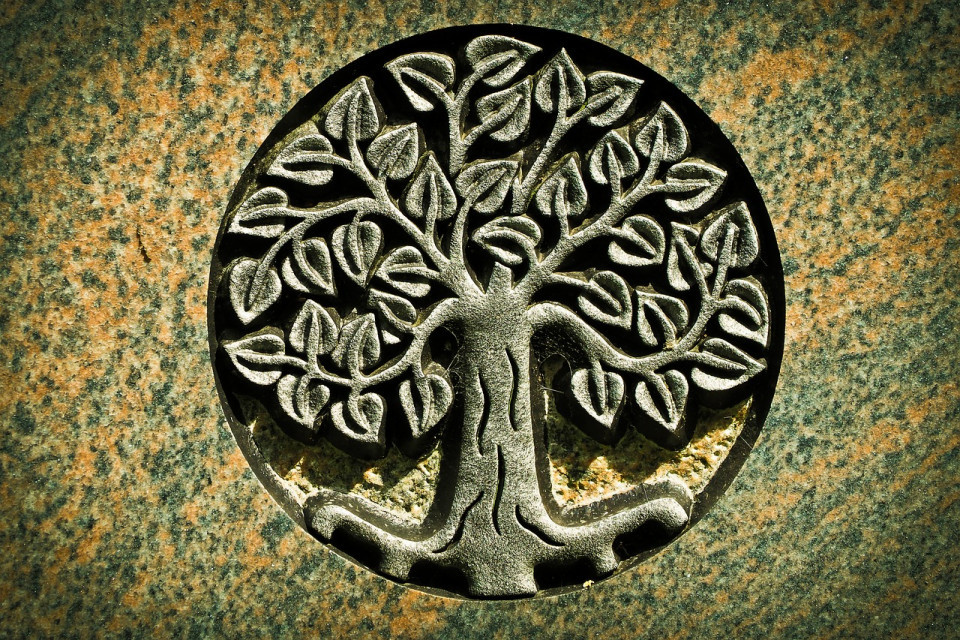 Tree of Life on tombstone